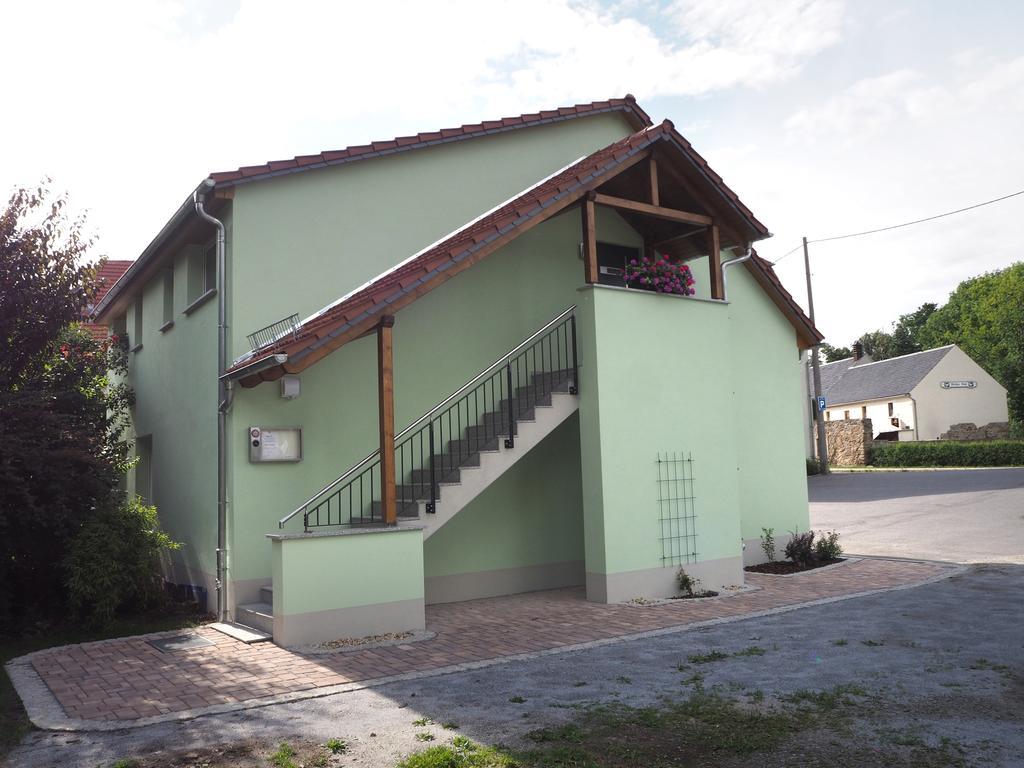 Pension Zum Hirsch Göda Camera foto