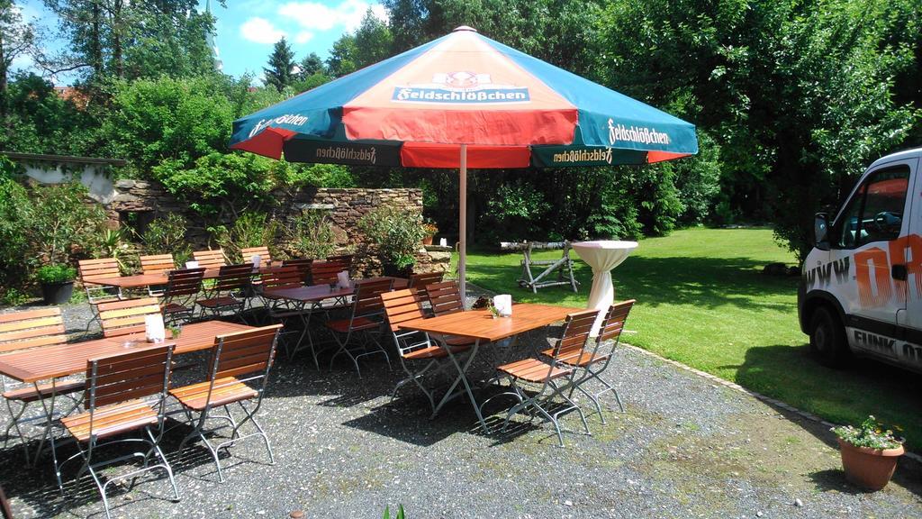 Pension Zum Hirsch Göda Esterno foto