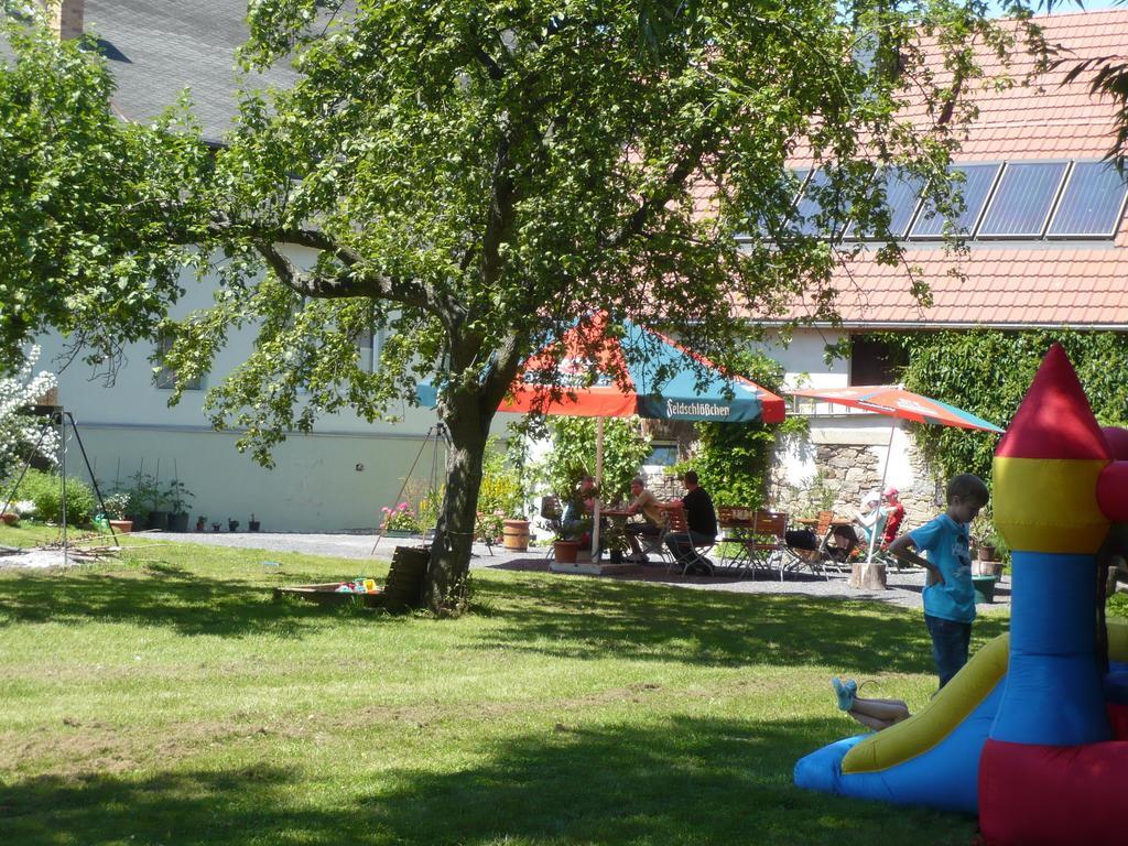 Pension Zum Hirsch Göda Esterno foto