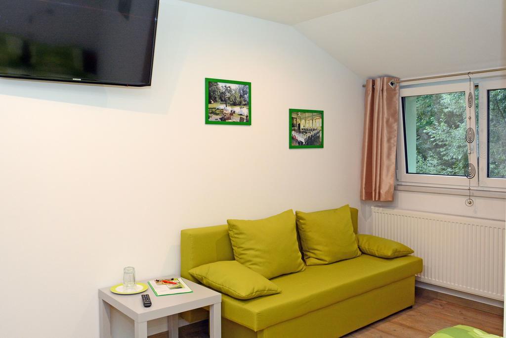 Pension Zum Hirsch Göda Esterno foto